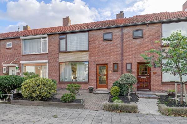 Woning Zwaluwstraat 11 Sliedrecht