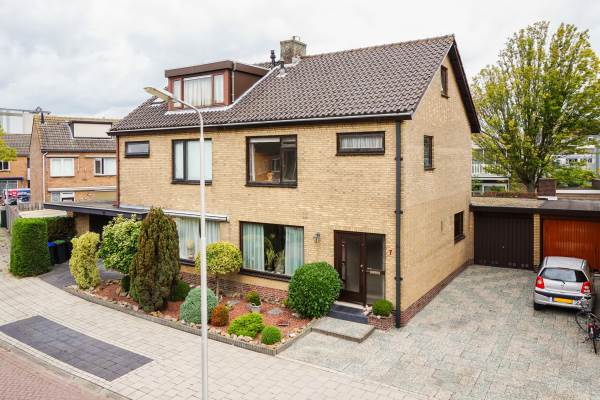Woning van der Hoevenlaan 7 Berkel en Rodenrijs