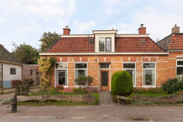Woning Burenlaan 24 Pingjum