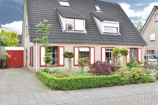Woning Multatulihof 8 Gendringen