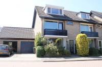 Woning Dr. Albert Schweitzerlaan 14 Benthuizen