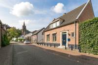 Woning Waalbandijk 297 Haaften