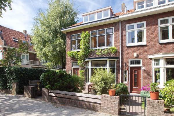 Woning Van de Sande Bakhuyzenlaan 1 Leiden