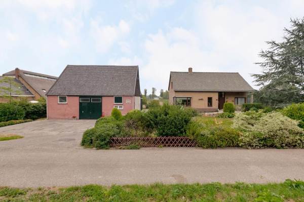 Woning Middeldijk 88 Barendrecht