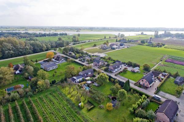 Woning Achterstraat 9 Varik