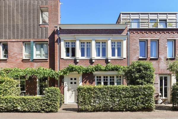 Woning J.J.M. Vegterstraat 20 Amsterdam
