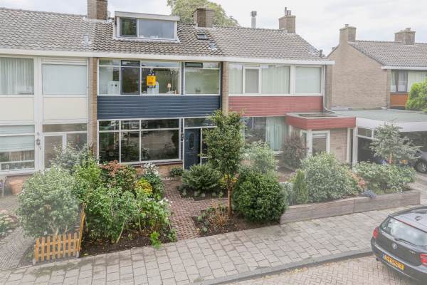 Woning Fresiastraat 22 Spijkenisse