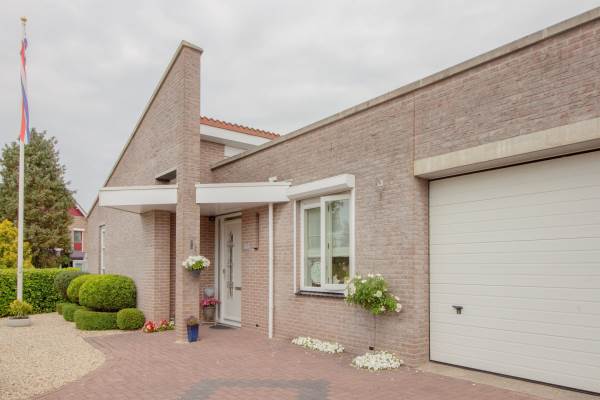 Woning Zesstedenweg 80 Grootebroek