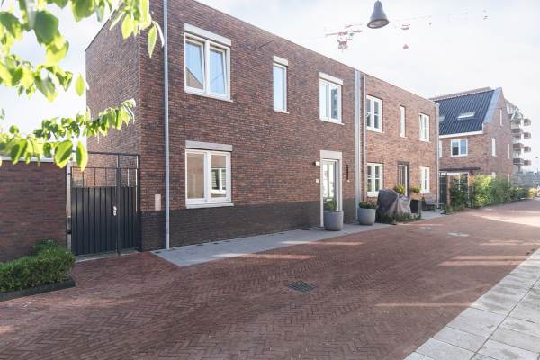 Woning Willem van der Hoevelaan 2 Woerden