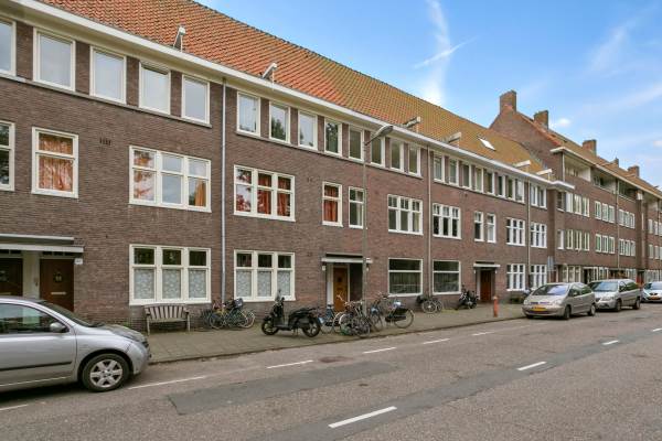 Woning Linnaeuskade 45 Amsterdam