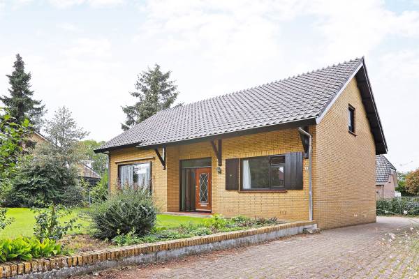 Woning Burg.van Randwijckstraat 52 Rossum Gld