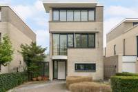 Woning Jacobus van Vessemsingel 15 Rotterdam