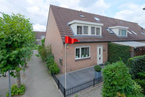 Woning Oosteres 31 Almelo