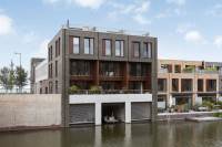 Woning John Fernhouthof 2 Amsterdam