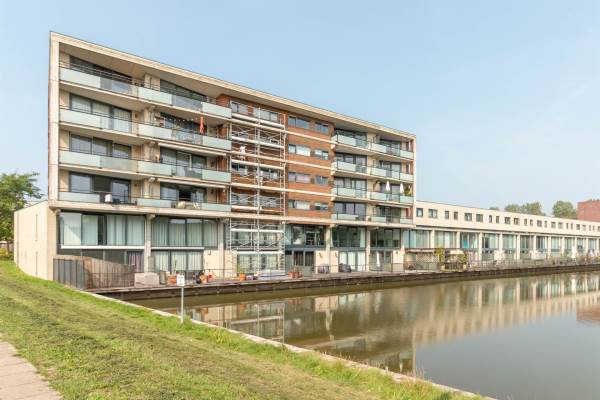 Woning Jacob van Ruysdaelstraat 128 Almere