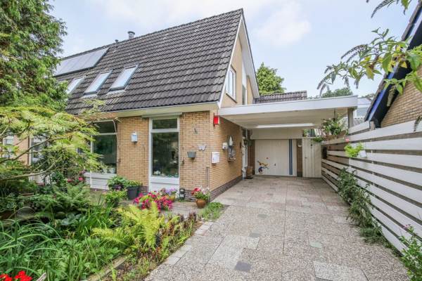 Woning Achterbosk 8 Menaam