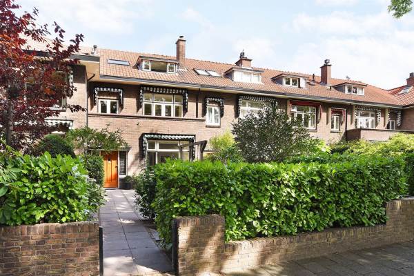 Woning Laan van Leeuwesteyn 74 Voorburg