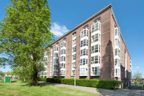 Woning Zeeburgerkade 84 Amsterdam