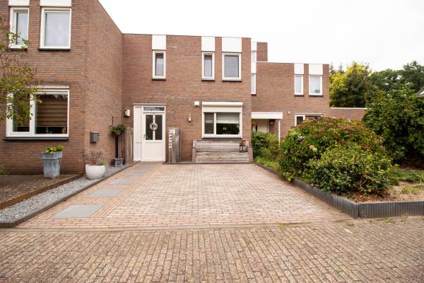 Woning Jan van Vlissingenhof 36 Helmond