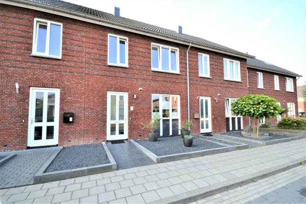 Woning Jonkersveld 41 Nieuw-Roden