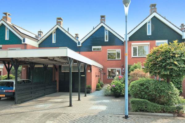 Woning Sparresholm 116 Hoofddorp