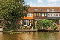 Woning Dom Helder Camarastraat 16 Zaandam