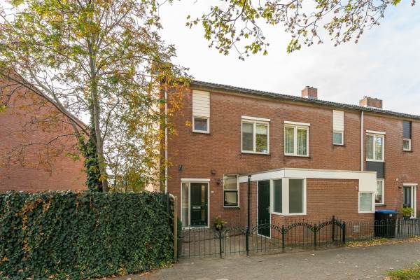 Woning Donk 10 Spijkenisse