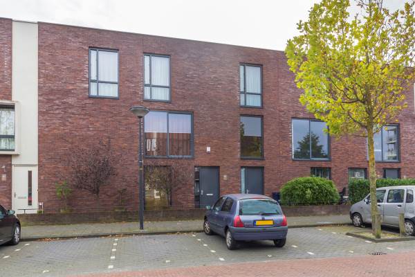 Woning Los Angelesstraat 72 Den Haag