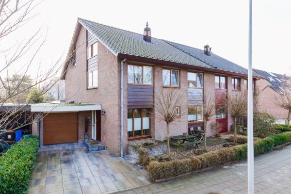 Woning Paddestoelweg 118 Alphen aan den Rijn