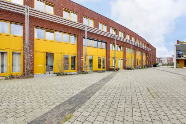 Woning John Lennonstraat 13 Lent