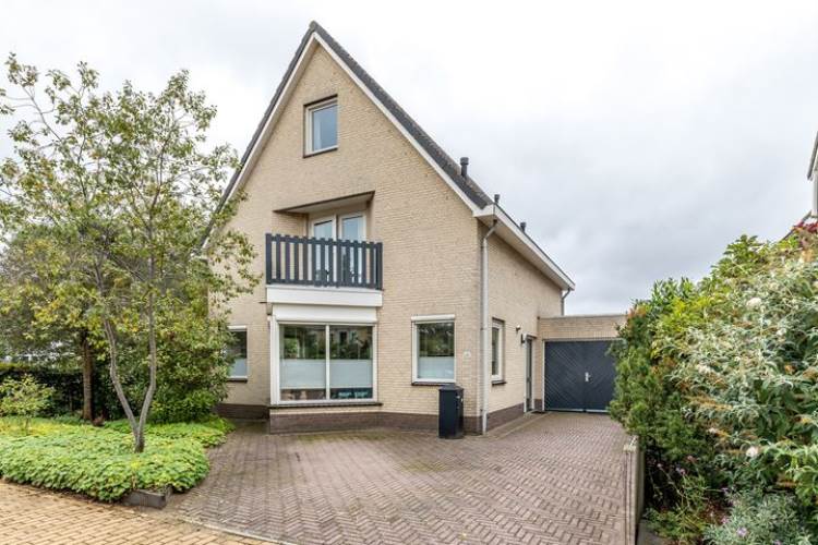 Woning Doornenburgallee 60 Duiven