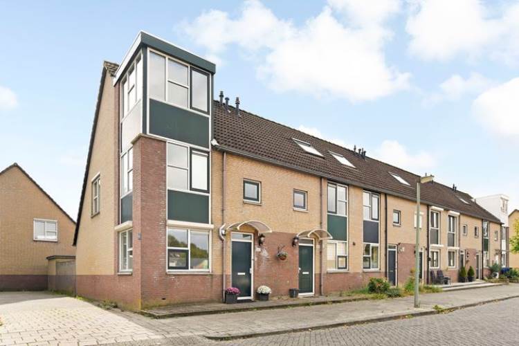 Woning Van den Broek-erf 162 Dordrecht