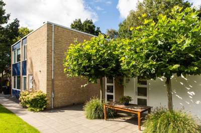 Woning Stresemann-Nes 15 Bergen (NH)