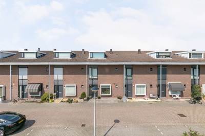 Woning Vijverhof 43 Hendrik-Ido-Ambacht