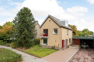 Woning Bachstraat 32 Elst (GE)