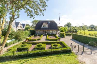 Woning Dijkweg 4 Hellevoetsluis