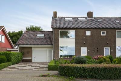 Woning Burgemeester Padmosweg 178 Wilnis