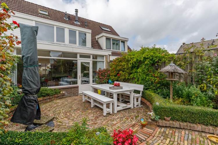 Woning Dokter P. Oosthoekstraat 12 Rijssen