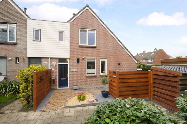 Woning Vogelzand 2120 Julianadorp