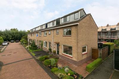 Woning Margrietstraat 11 Lekkerkerk