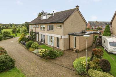 Woning Weidedreef 64 Langbroek