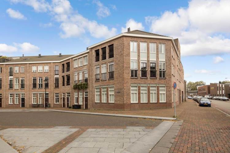 Woning Eerste Heulbrugstraat 30 Spijkenisse