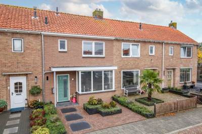 Woning Prins Bernhardstraat 22 Genemuiden