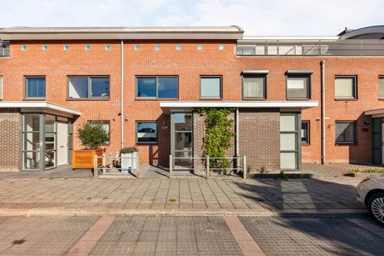 Woning Emmalaan 48A Alphen aan den Rijn