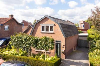 Woning Van Zuilenlaan 2A Hooglanderveen