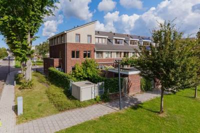Woning Lessestraat 128 Heemskerk