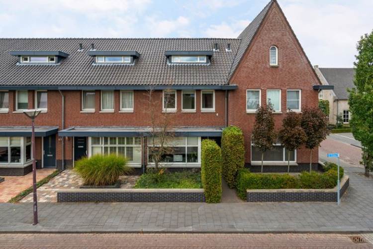 Woning Krokus 9 Hoeven
