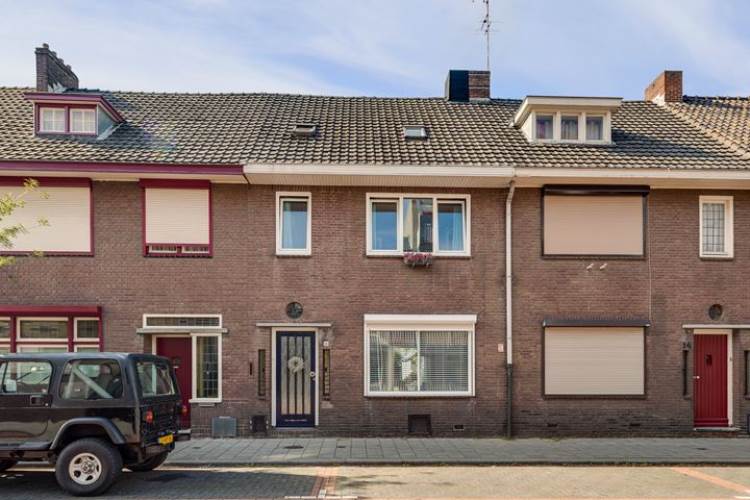 Woning Koningin Regentesselaan 16 Roermond