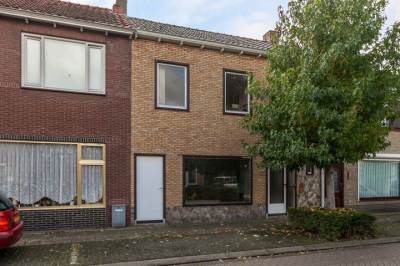 Woning Brouwerijstraat 18 Sint Jansteen