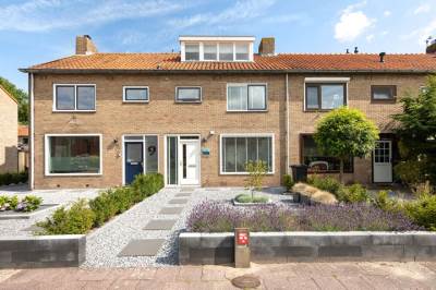 Woning van Mijndenlaan 11 Loosdrecht
